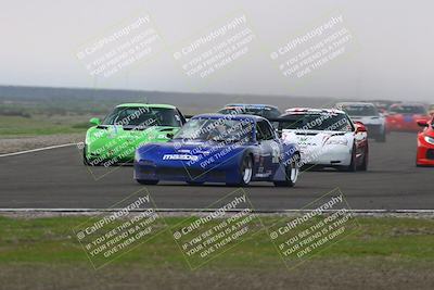 media/Jan-18-2026-CalClub SCCA (Sun) [[8bc6468723]]/Group 5 Race/Turn 1/